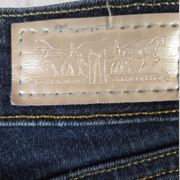 Levi's Dark Wash High Waisted Slim Champagne Label Classic Skinny Jeans Size 28 - Picture 6 of 8